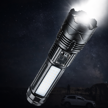 UltraForce Pro – uppladdningsbar LED-ficklampa med 15 000 mAh och zoom